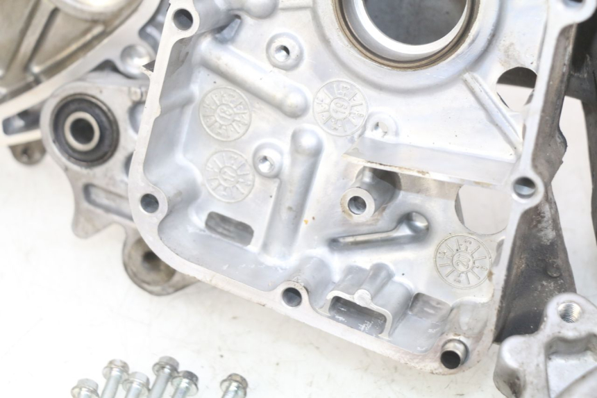 photo de ENGINE LOWER CRANKCASE KYMCO AGILITY 16+ 4T 50 (2018 - 2023) - Spare part profile view