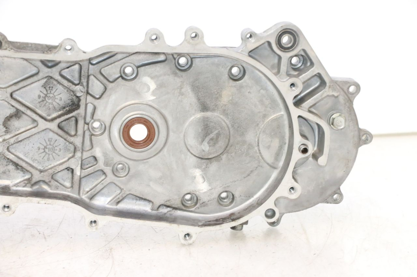 photo de ENGINE LOWER CRANKCASE KYMCO AGILITY 16+ 4T 50 (2018 - 2023) - High-resolution close-up