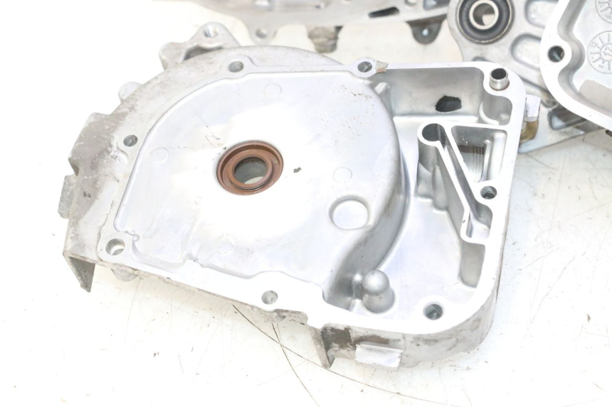 photo de ENGINE LOWER CRANKCASE KYMCO AGILITY 16+ 4T 50 (2018 - 2023) - Alternative perspective