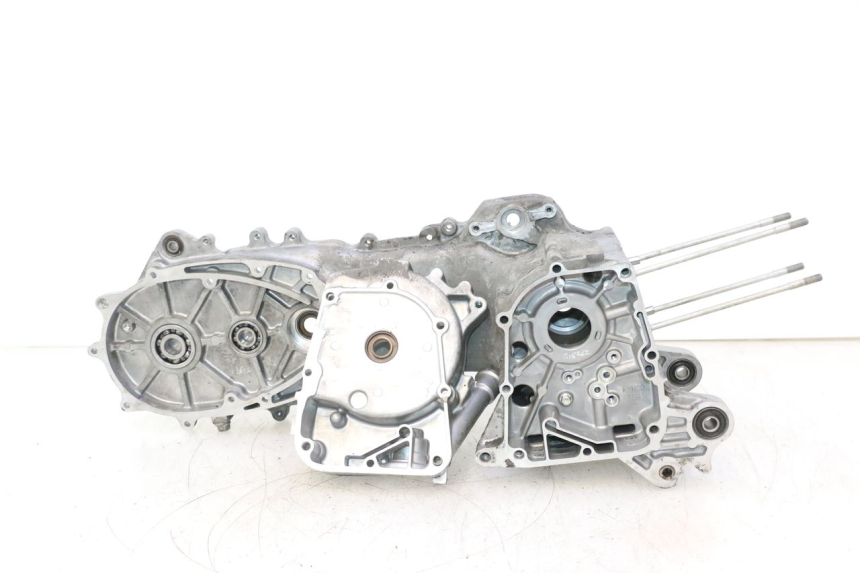 photo de ENGINE LOWER CRANKCASE KYMCO AGILITY 16+ 4T 50 (2018 - 2023) - Markings and original references