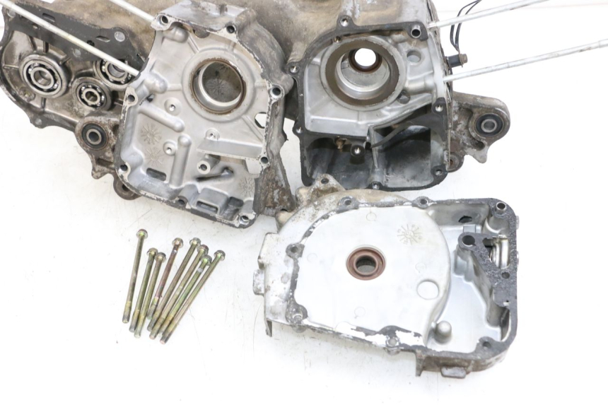 photo de ENGINE LOWER CASING KYMCO AGILITY 4T 50 (2005 - 2018) - Spare part profile view