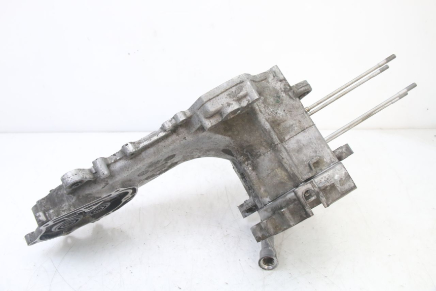 photo de ENGINE LOWER CRANKCASE KYMCO AGILITY 4T 50 (2018 - 2022) - Alternative angle
