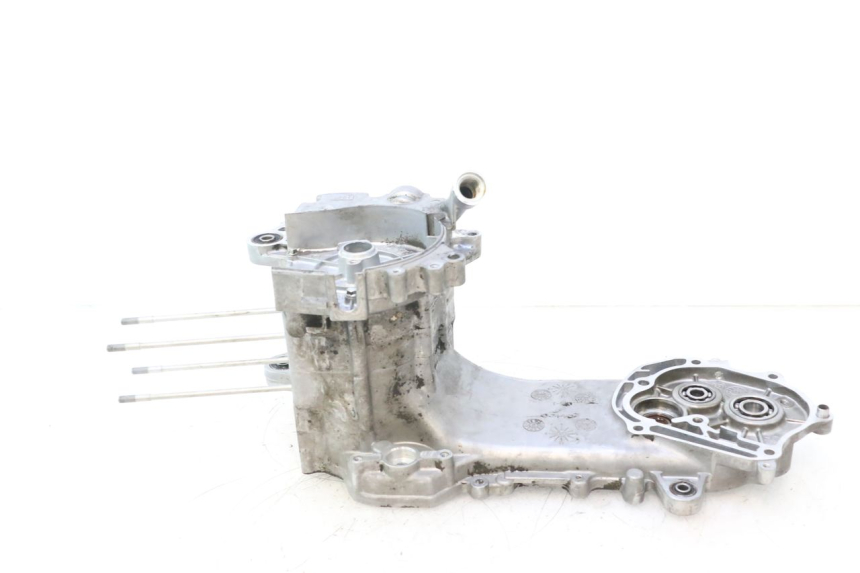 photo de ENGINE LOWER CRANKCASE KYMCO AGILITY 4T 50 (2018 - 2022) - Fixing points details