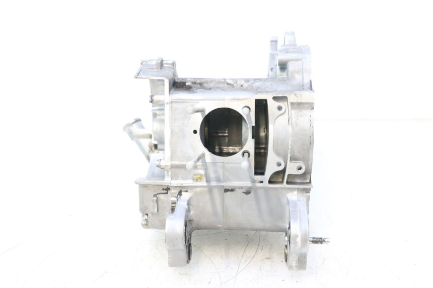 photo de ENGINE LOWER CRANKCASE KYMCO AGILITY 4T 50 (2018 - 2022) - Surface and material condition
