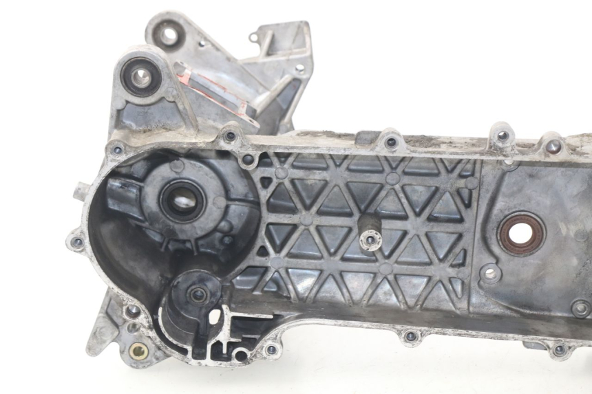 photo de ENGINE CRANKCASE KYMCO AGILITY CITY 2T 50 (2008 - 2016) - Checked used part