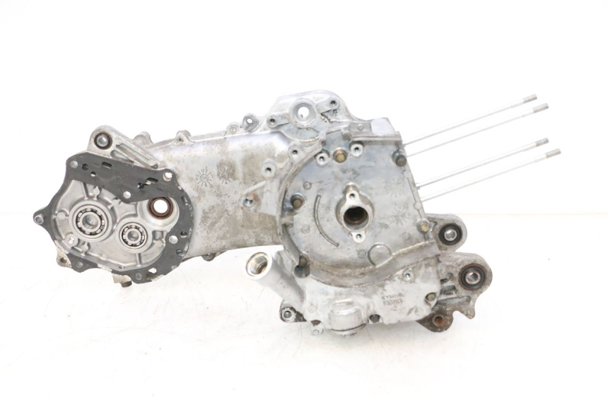 photo de ENGINE CRANKCASE KYMCO AGILITY PREMIUM 50 (2007 - 2010) - Surface and material condition
