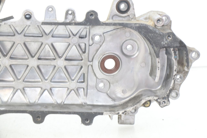 photo de ENGINE LOWER CASING KYMCO AGILITY RS 2T 50 (2009 - 2013) - Product overview