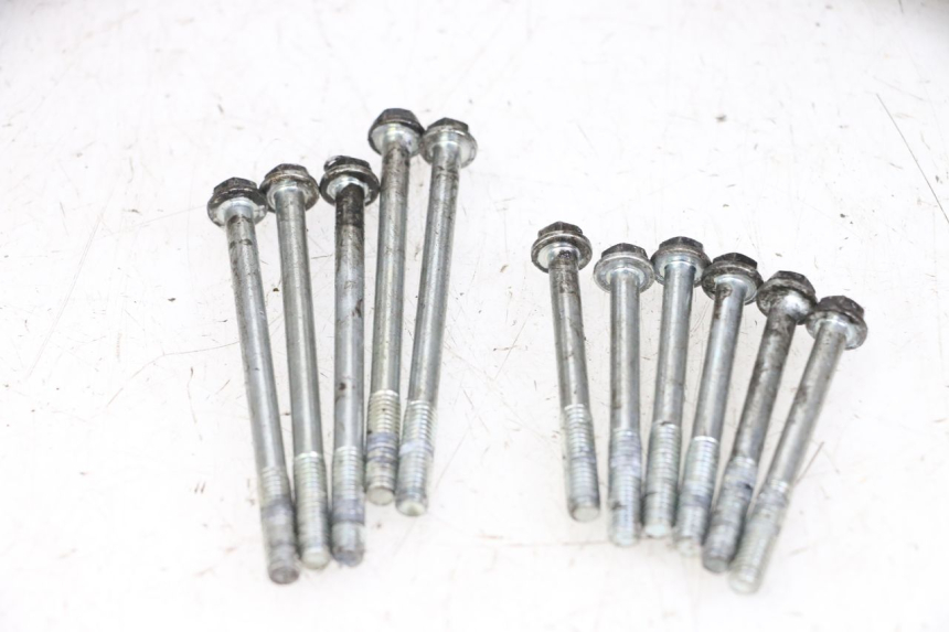 photo de Engine bottom case HYOSUNG GV AQUILA 125 (2000 - 2009) - Used quality zoom