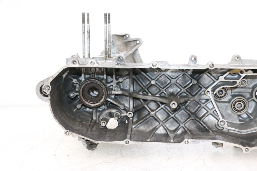 photo de ENGINE CRANKCASE MBK BOOSTER ROCKET 50 (2004 - 2016) - Surface and material condition