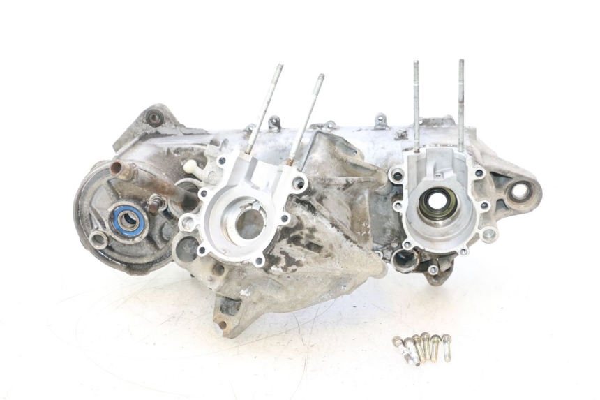 photo de ENGINE CRANKCASE MBK BOOSTER SPIRIT 50 (2004 - 2017) - Surface and material condition