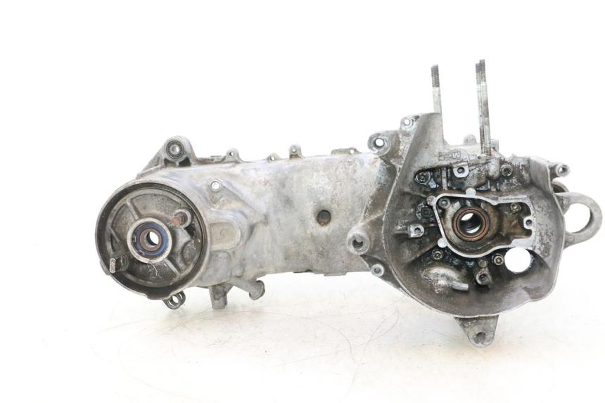 photo de ENGINE CRANKCASE MBK BOOSTER SPIRIT 50 (1999 - 2003) - Spare part profile view