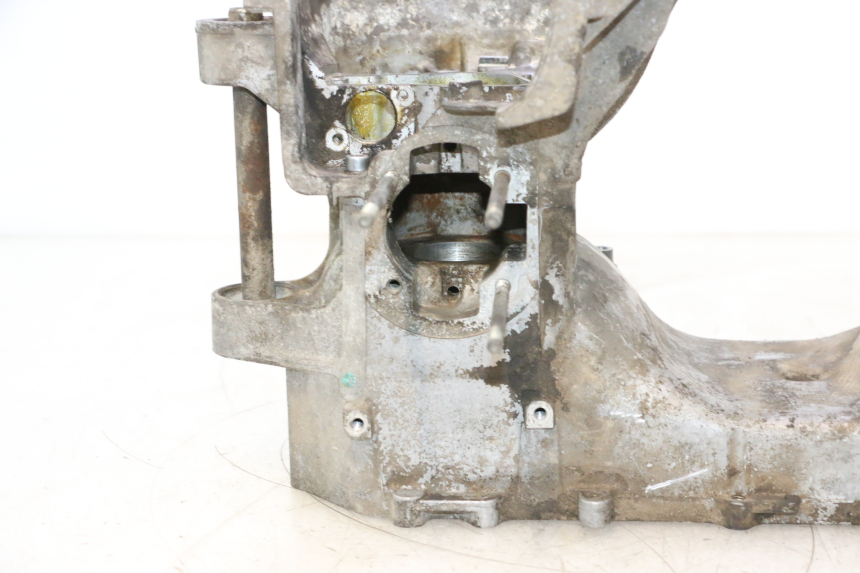 photo de ENGINE CRANKCASE MBK BOOSTER SPIRIT 50 (2004 - 2017) - Spare part profile view