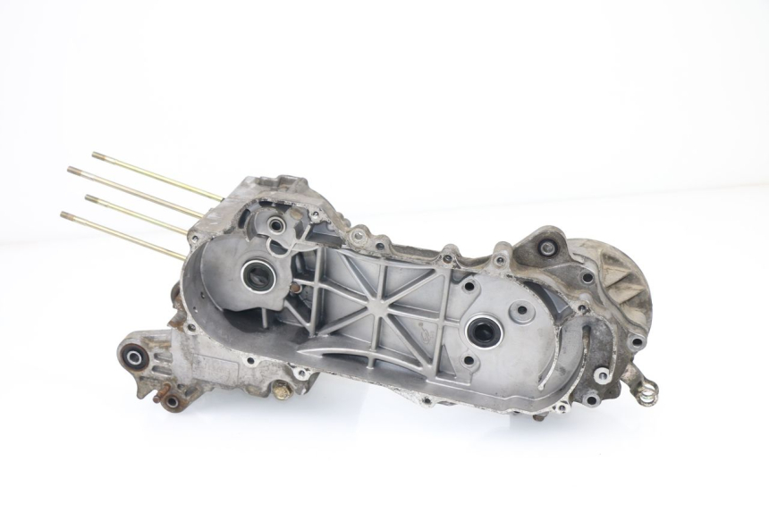 photo de ENGINE CRANKCASE BAOTIAN BT 49 QT-9 50 (2006 - 2010) - Checked used part