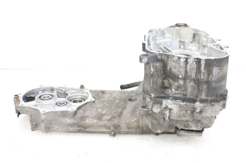 photo de ENGINE CRANKCASE SUZUKI BURGMAN 125 (2007 - 2014) - Zoom on usage condition