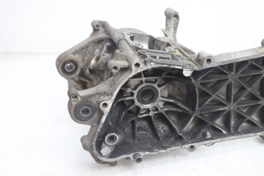 photo de ENGINE CRANKCASE PEUGEOT BUXY 50 (1993 - 1998) - Component detail