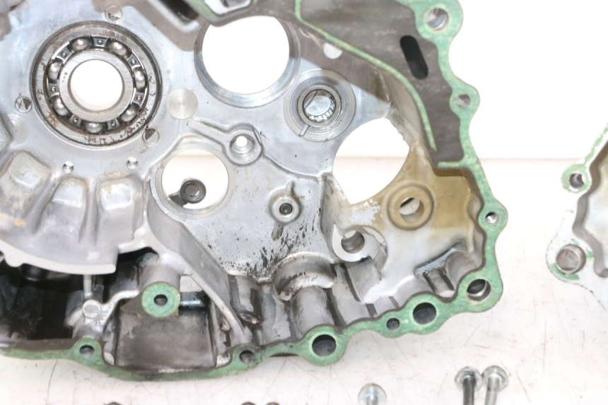 photo de ENGINE CRANKCASE HONDA CB TWO FIFTY 250 (1991 - 2002) - Alternative perspective