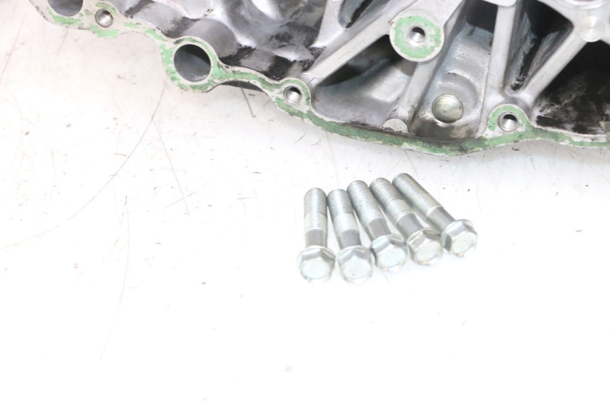 photo de ENGINE CRANKCASE HONDA CB TWO FIFTY 250 (1991 - 2002) - Surface and material condition