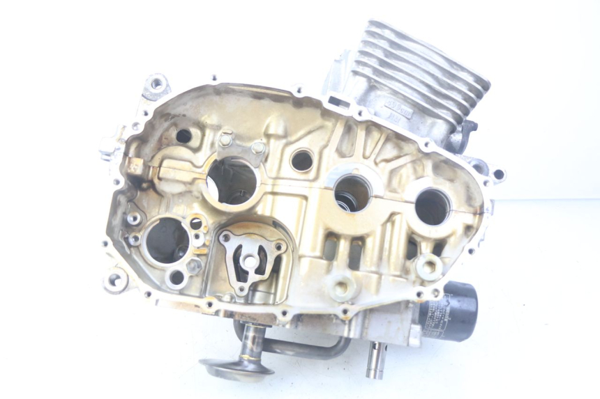 photo de ENGINE LOWER CASING HONDA CBF 500 (2004 - 2007) - Markings and original references