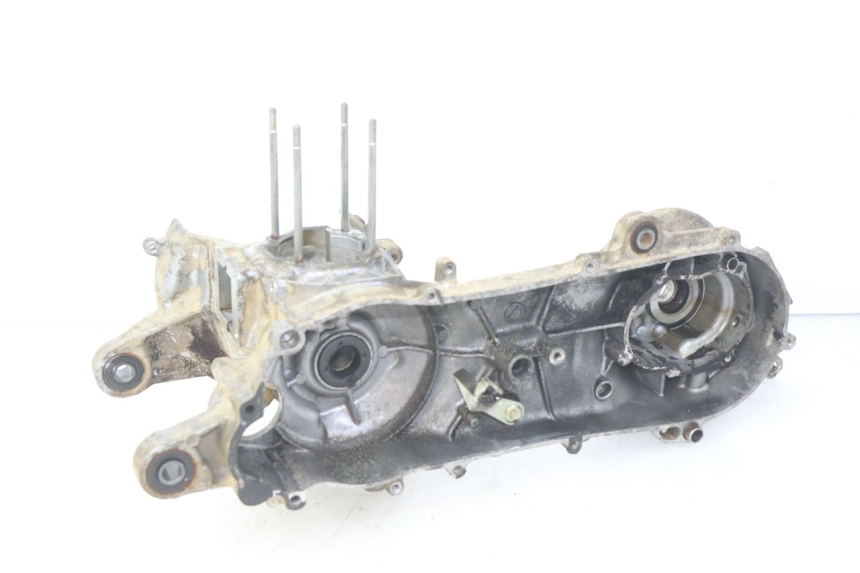 photo de ENGINE LOWER CASING SUZUKI CP 80 (1985 - 1996) - Main view