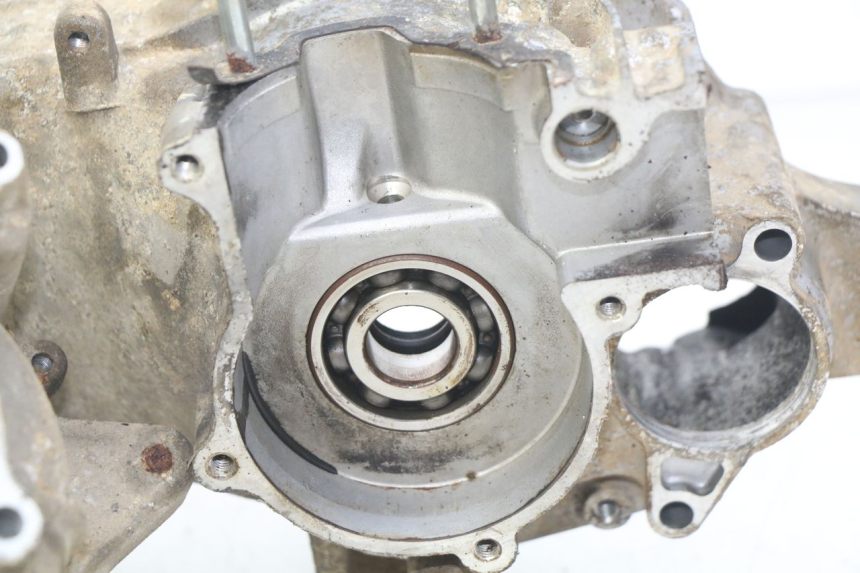 photo de ENGINE LOWER CASING SUZUKI CP 80 (1985 - 1996) - Markings and original references