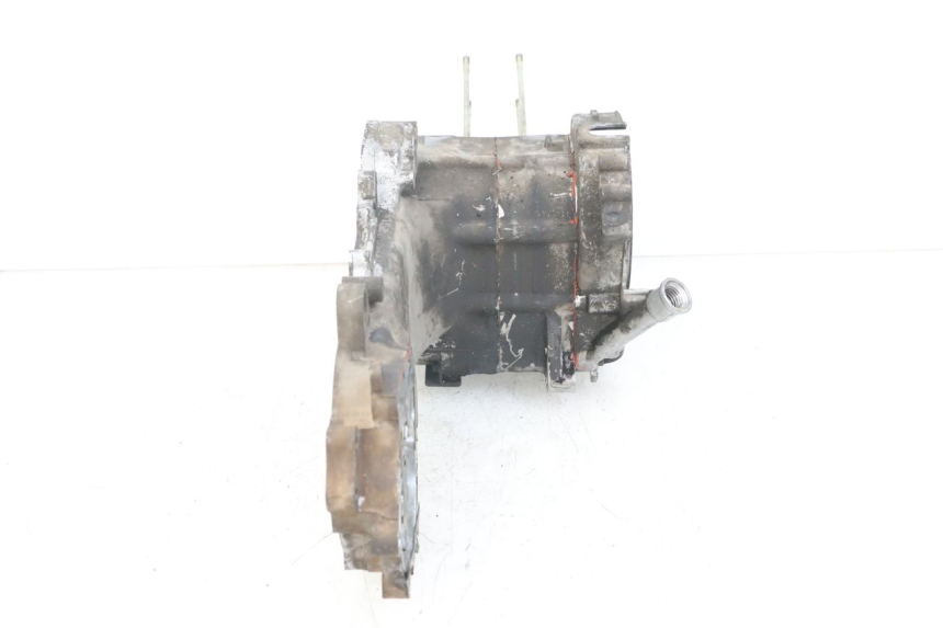 photo de ENGINE BOTTOM CASE KYMCO DINK 4T 50 (2007 - 2018) - Fixing points details