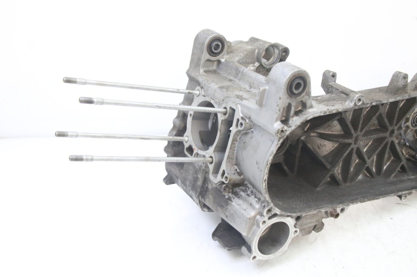 photo de ENGINE LOWER CASING KYMCO DINK STREET 125 (2009 - 2014) - Zoom on usage condition