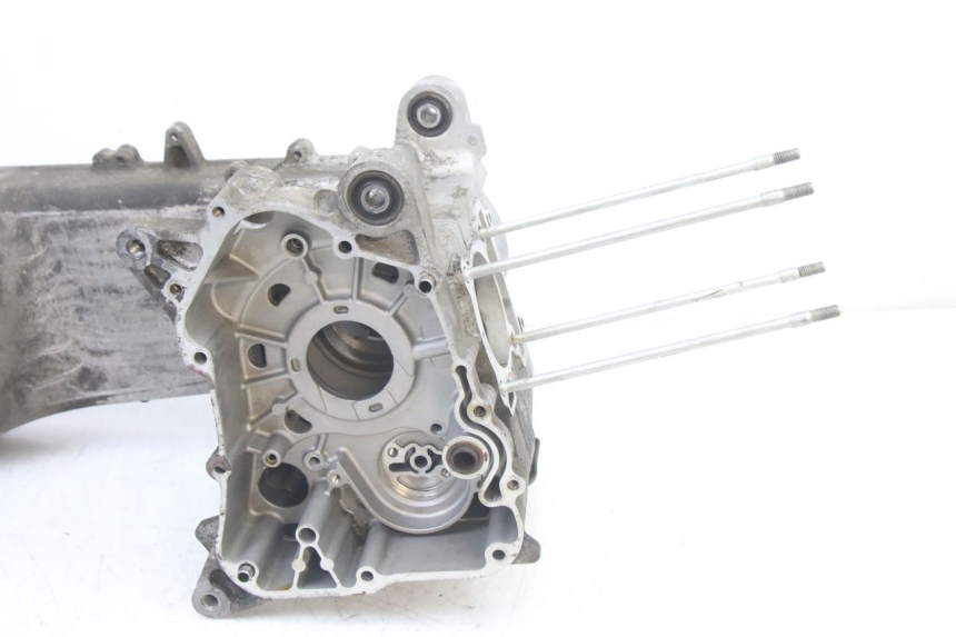 photo de ENGINE LOWER CASING KYMCO DINK STREET 125 (2009 - 2014) - Product overview