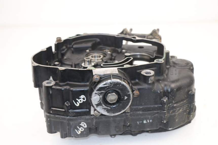 photo de ENGINE CRANKCASE SUZUKI DR DJEBEL 600 (1985 - 1990) - Zoom on usage condition