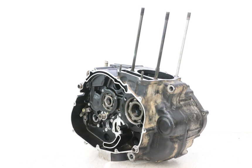 photo de ENGINE CRANKCASE SUZUKI DR S 600 (1985 - 1989) - Main view
