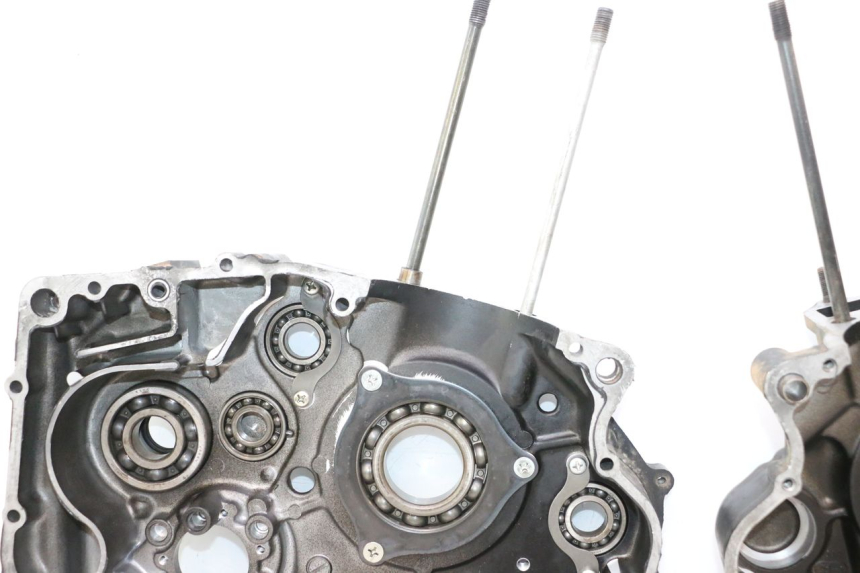 photo de ENGINE CRANKCASE SUZUKI DR S 600 (1985 - 1989) - Zoom on usage condition