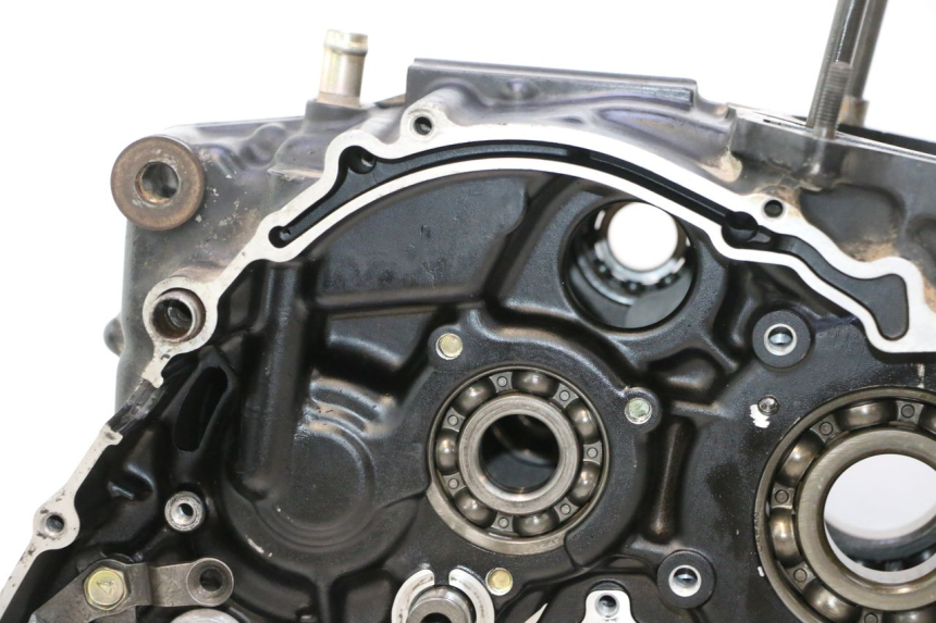 photo de ENGINE CRANKCASE SUZUKI DR S 600 (1985 - 1989) - Surface and material condition