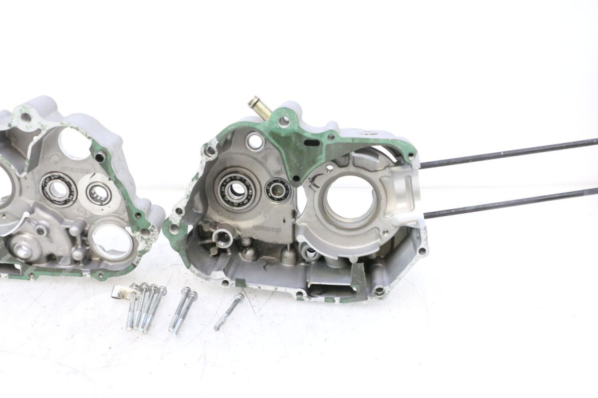 photo de ENGINE CRANKCASE MINI MX DRIFT 150 - Alternative angle