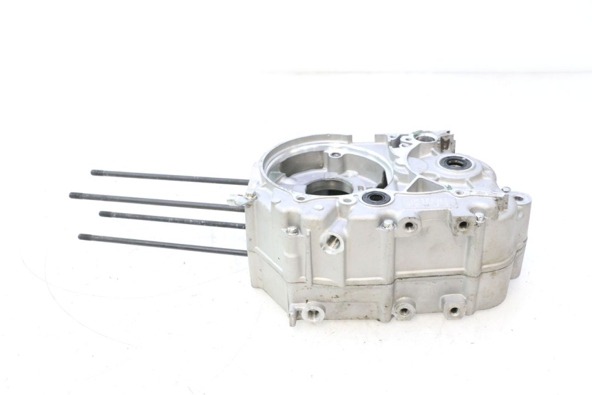 photo de ENGINE CRANKCASE MINI MX DRIFT 150 - Alternative perspective