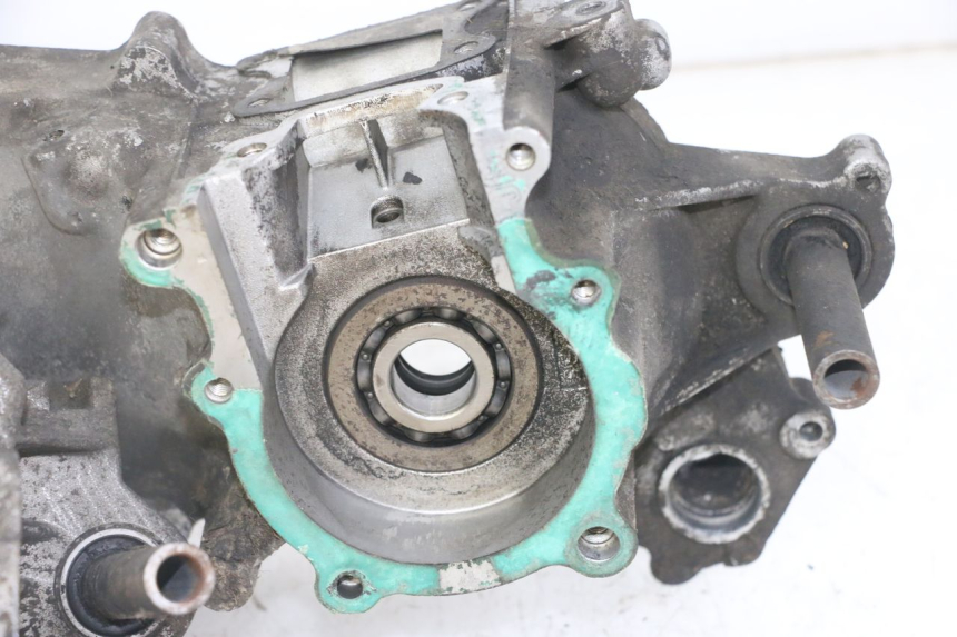 photo de ENGINE LOWER CASING PEUGEOT ELYSTAR 50 (2002 - 2014) - Main view