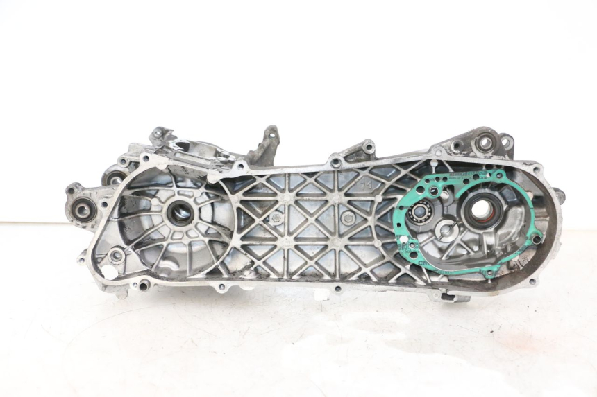 photo de ENGINE LOWER CASING PEUGEOT ELYSTAR 50 (2002 - 2014) - Main view