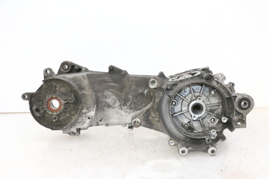 photo de ENGINE LOWER CASING PEUGEOT ELYSTAR 50 (2002 - 2014) - Focus on structure