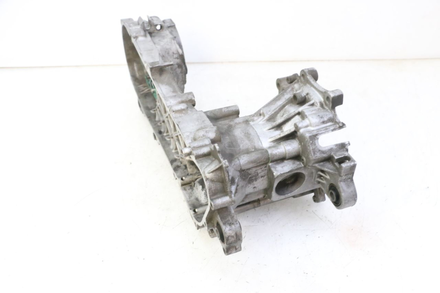 photo de ENGINE LOWER CASING PEUGEOT ELYSTAR 50 (2002 - 2014) - Zoom on usage condition