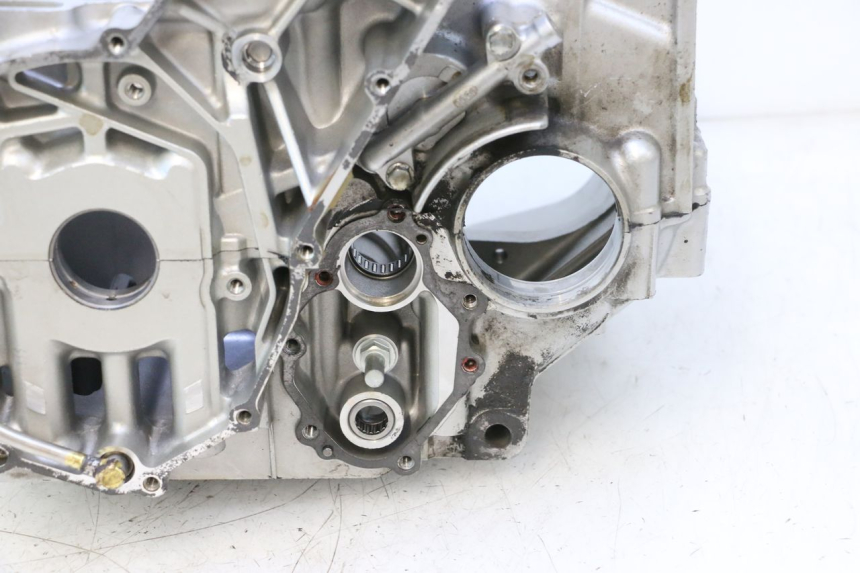 photo de ENGINE CRANKCASE KAWASAKI ER-6 ER6 N 650 (2005 - 2009) - Component zoom