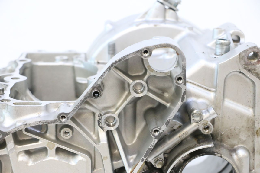 photo de ENGINE CRANKCASE KAWASAKI ER-6 ER6 N 650 (2005 - 2009) - High-resolution close-up