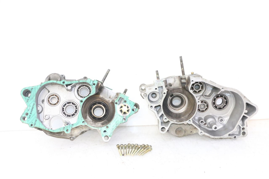 photo de ENGINE CRANKCASE APRILIA ETX 125 (1998 - 2002) - Component detail
