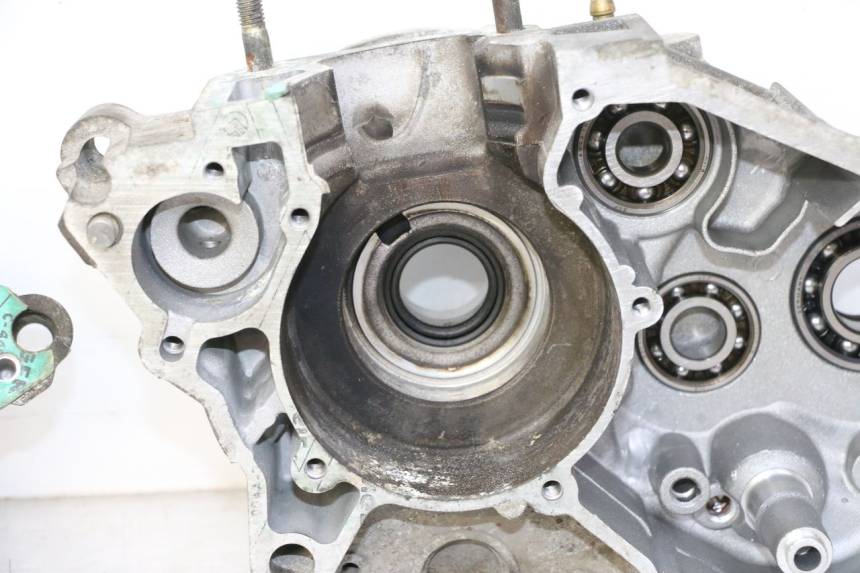 photo de ENGINE CRANKCASE APRILIA ETX 125 (1998 - 2002) - Focus on structure