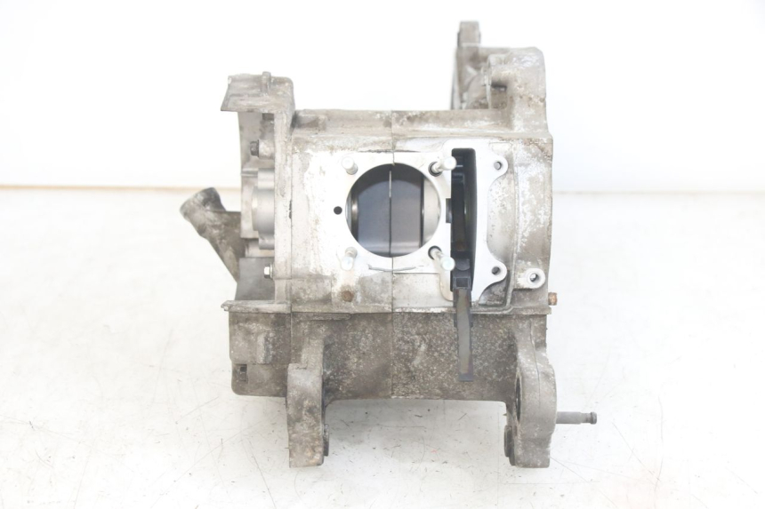 photo de ENGINE LOWER CASING JM MOTORS EVOLIS 4T 50 (2018 - 2022) - Fixing points details