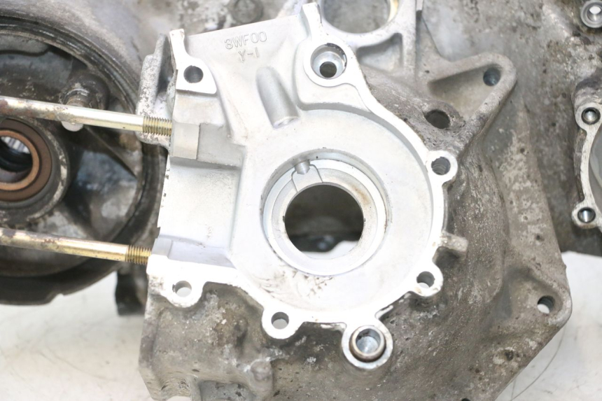 photo de ENGINE CRANKCASE MBK EVOLIS 80 (1993 - 1999) - Alternative angle