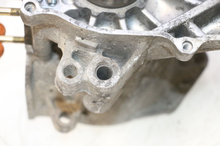 photo de ENGINE CRANKCASE MBK EVOLIS 80 (1993 - 1999) - Alternative perspective
