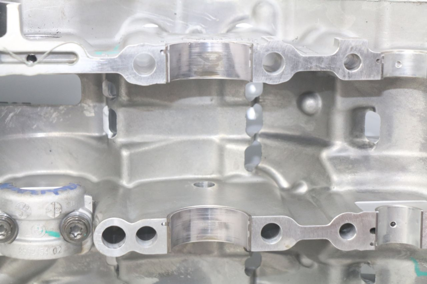 photo de ENGINE CRANKCASE BMW F GS K81 850 (2018 - 2023) - Detailed visual inspection