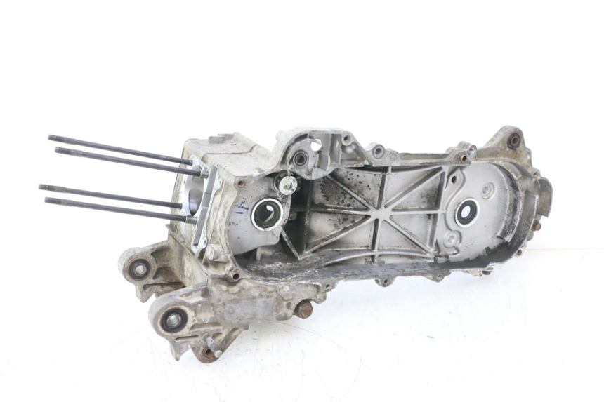 photo de ENGINE CRANKCASE JM MOTORS F45i 4T 50 (2020 - 2023) - Surface and material condition