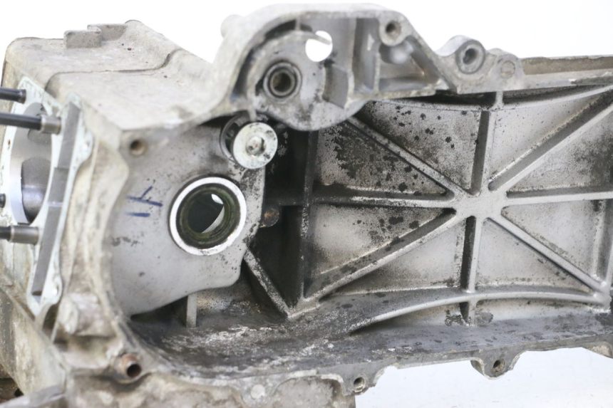 photo de ENGINE CRANKCASE JM MOTORS F45i 4T 50 (2020 - 2023) - Markings and original references