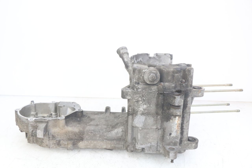 photo de ENGINE LOWER CASING SYM FIDDLE 3 III 125 (2014 - 2020) - Alternative perspective