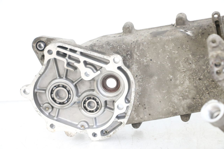 photo de ENGINE CRANKCASE SYM FIDDLE 3 III 50 (2014 - 2020) - Markings and original references