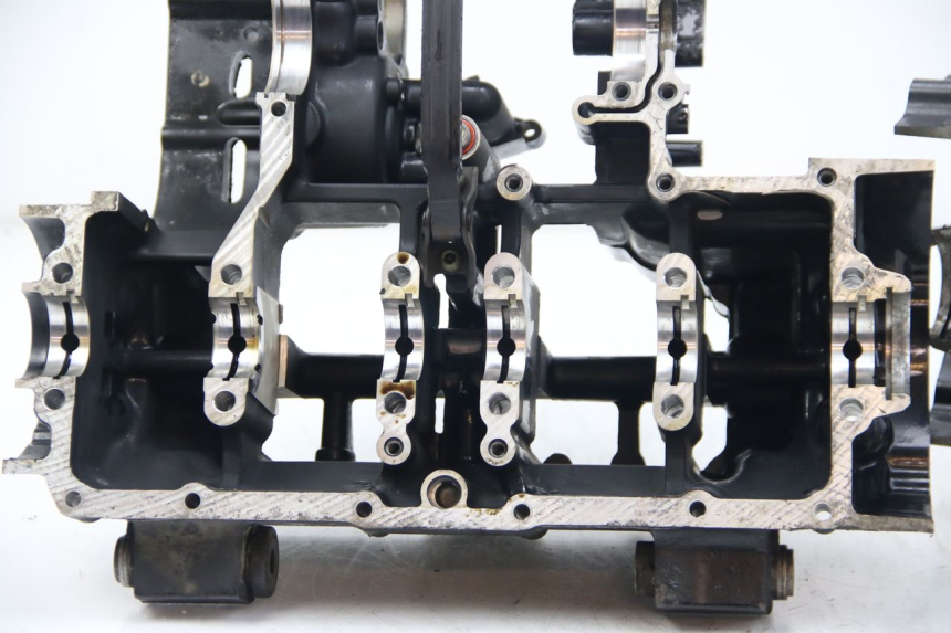 photo de ENGINE LOWER CASING YAMAHA FZS FAZER 600 (2001 - 2003) - Product overview